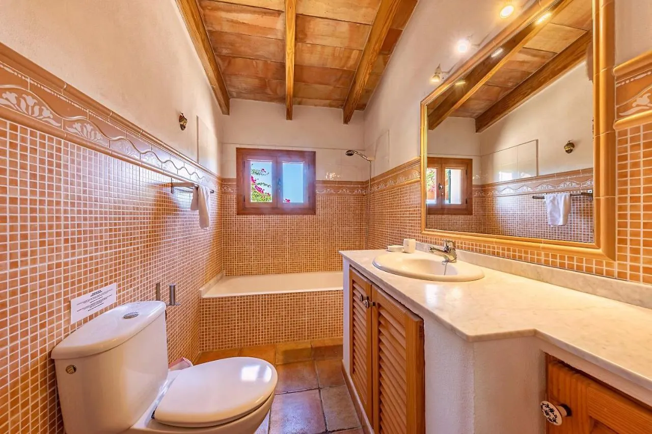 Villa Can Vista By Sealand Villas Pollenca